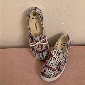 Plaid shoes